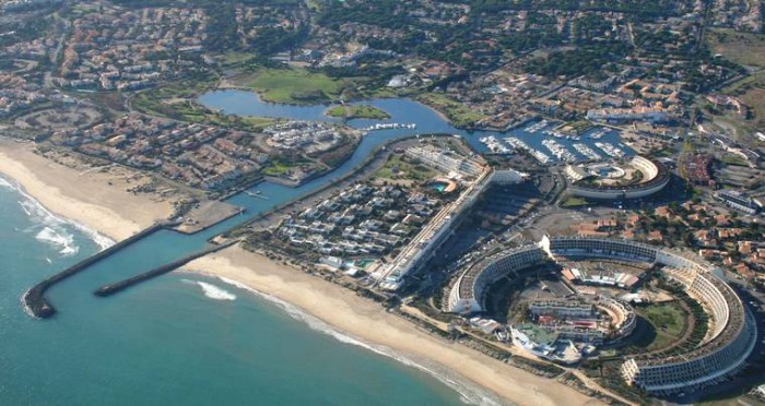 Port Ambonne quartier naturiste au Cap d'Agde